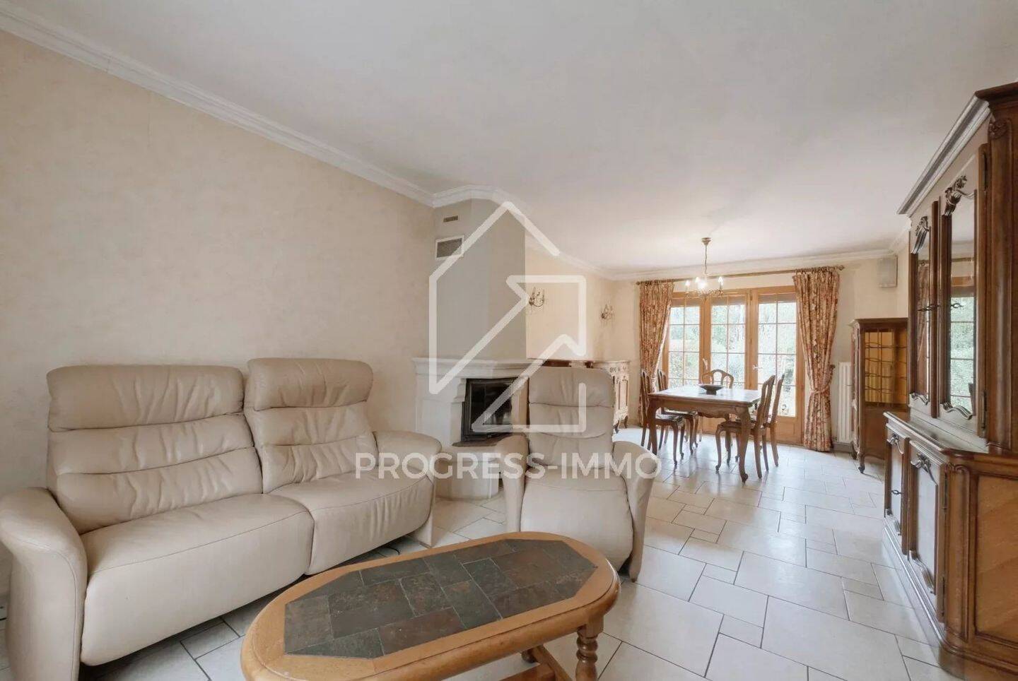 Maison à vendre, 107m², COMBS LA VILLE
