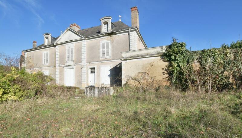 Maison à vendre, 234m², SEICHES SUR LE LOIR