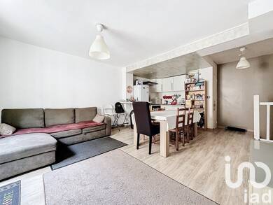 Duplex à vendre 93 000 € 3 pièces 2 chambres 68 m² RDC/3 Centre-Léon Bourgeois Châlons-en-Champagne 51000