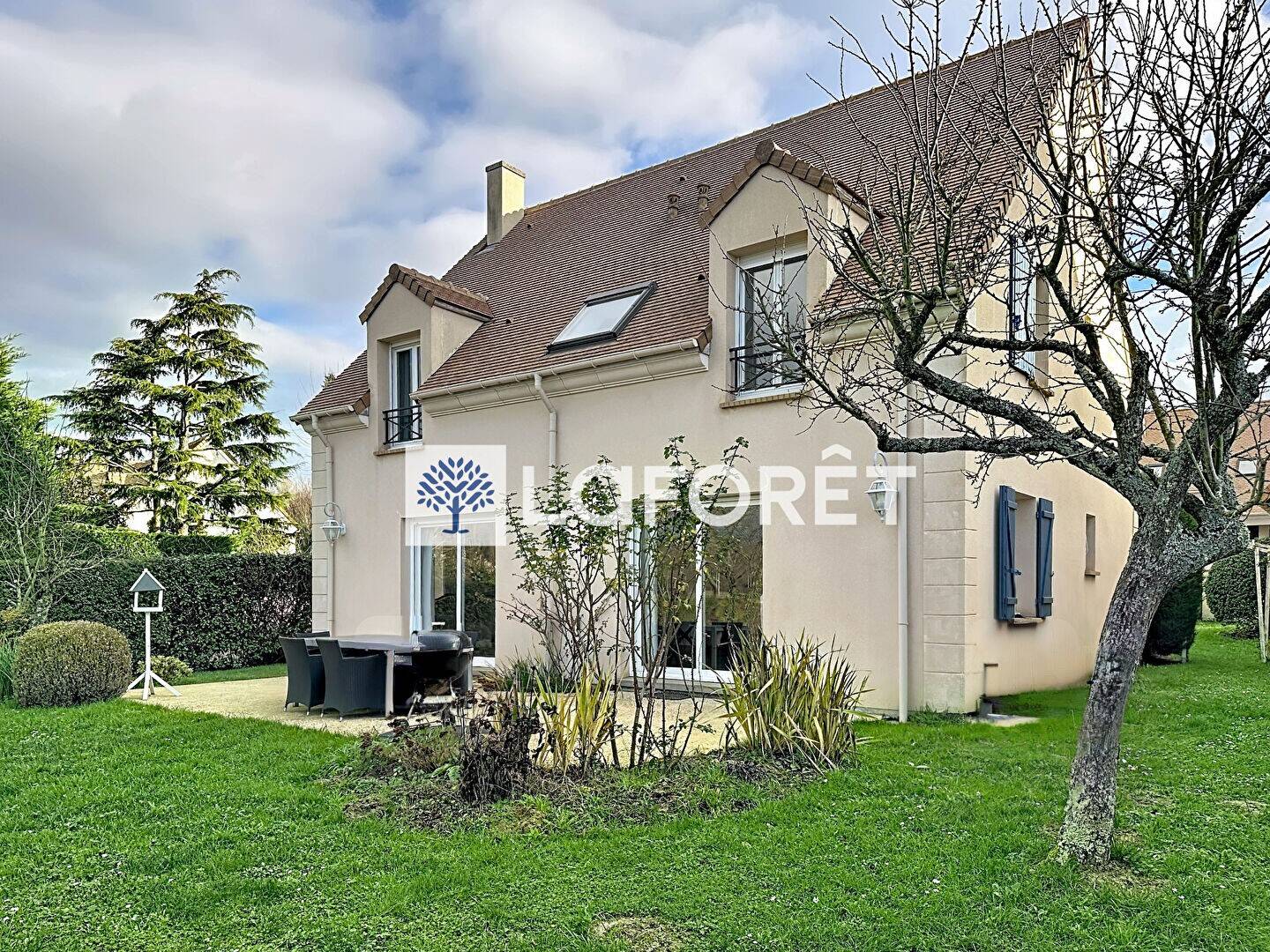 Maison à vendre, 150m², SAINT NOM LA BRETECHE