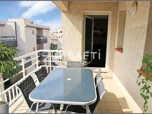 Appartement à vendre 214 000 € 3 pièces 2 chambres 63 m² Étage 3/3 Plage Centre Canet-en-Roussillon 66140
