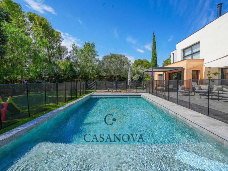 Maison à vendre, 177m², CASTELNAU LE LEZ