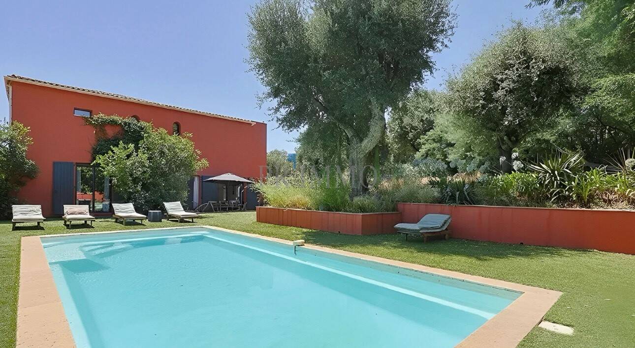 Maison à vendre, 180m², GRIMAUD
