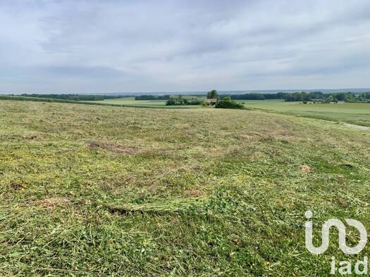 Terrain constructible à vendre 44 000 € 1 052 m² de terrain Bertoncourt 08300
