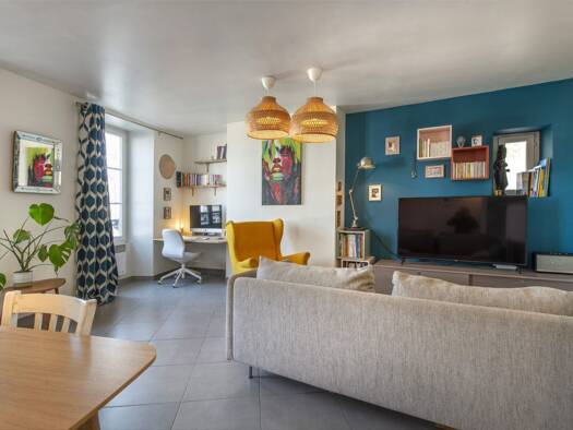 Duplex à vendre 220 000 € 5 pièces 4 chambres 82,7 m² Étage 1/1 Moret-Loing-et-Orvanne 77250