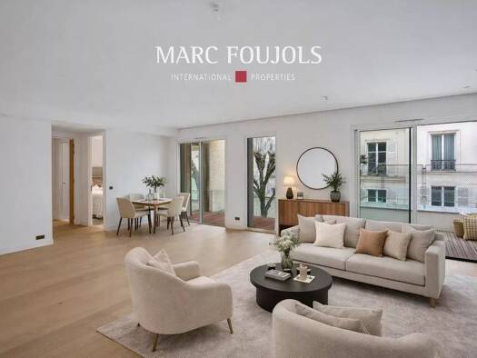 Appartement à vendre - Première occupation 1 730 000 € 3 pièces 2 chambres 94,7 m² Étage 2/3 Saint Philippe du Roule Paris 8ème arrondissement 75008