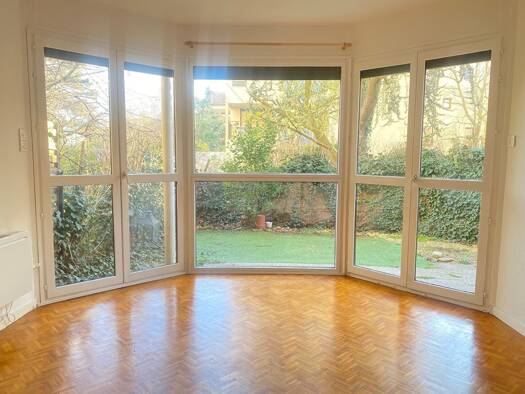 Appartement à louer 1 200 € 3 pièces 2 chambres 78 m² RDC/6 Point du Jour Lyon 5ème arrondissement 69005