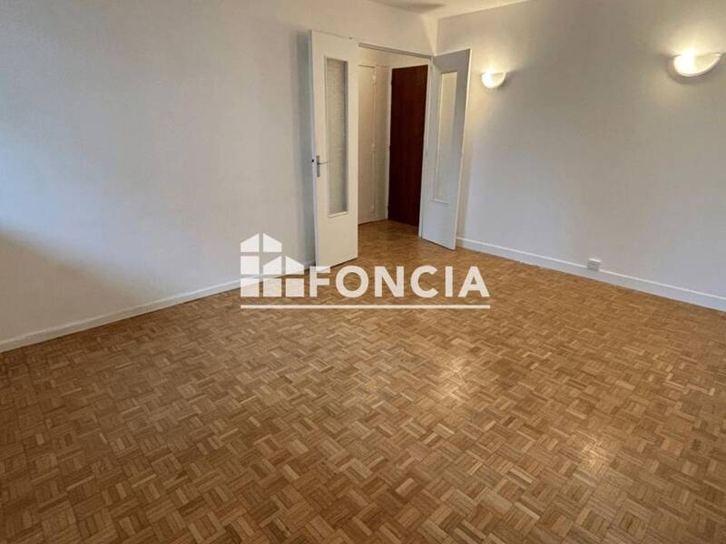 Maison à louer, 37m², SAINT MAUR DES FOSSES