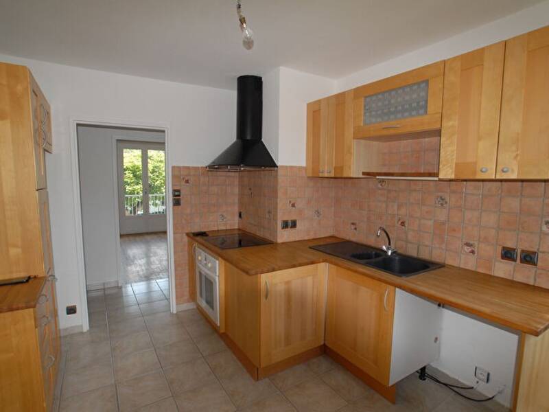 Maison à louer, 80m², SEREZIN DU RHONE