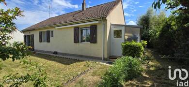 Maison de plain-pied à vendre 85 000 € 4 pièces 3 chambres 89 m² 1 051 m² de terrain Coust 18210