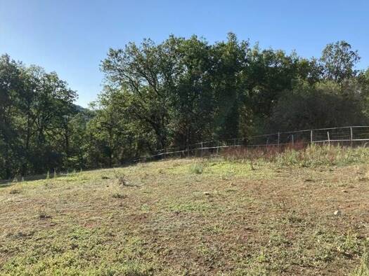 Terrain constructible à vendre 27 000 € 1 975 m² de terrain La Bachellerie 24210