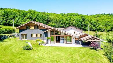 Maison à vendre 1 280 000 € 8 pièces 7 chambres 290 m² 6 000 m² de terrain Allinges 74200