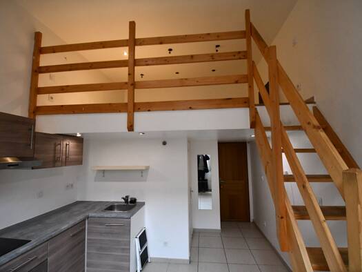 Appartement à vendre 180 000 € 2 pièces 2 chambres 36,67 m² RDC Villeurbanne 69100