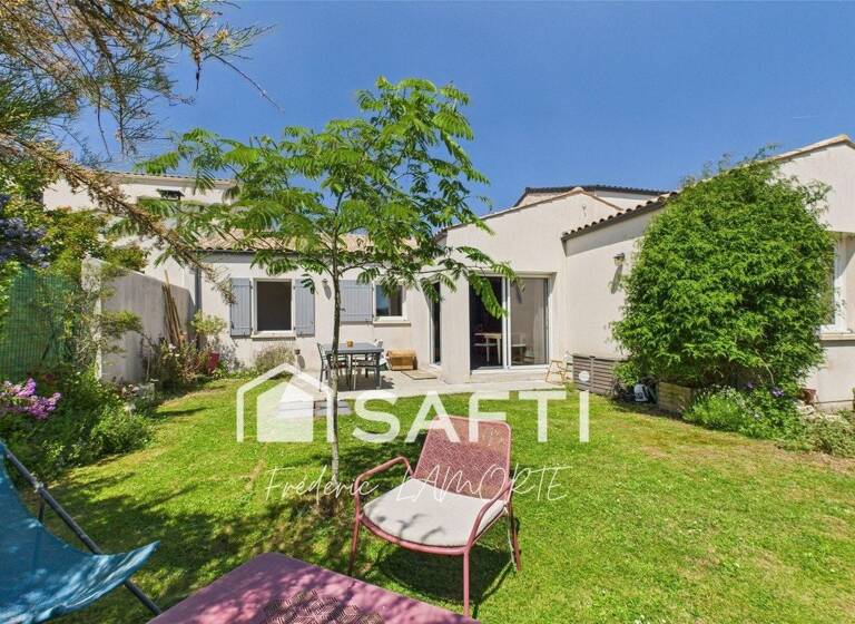 Maison à vendre 355 000 € 5 pièces 4<br/>chambres 97 m²<br/>superficie 300 m²<br/>terrain Dompierre-sur-Mer 17139