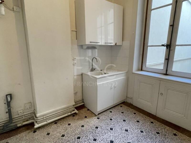 Maison à louer, 58m², LYON 2E