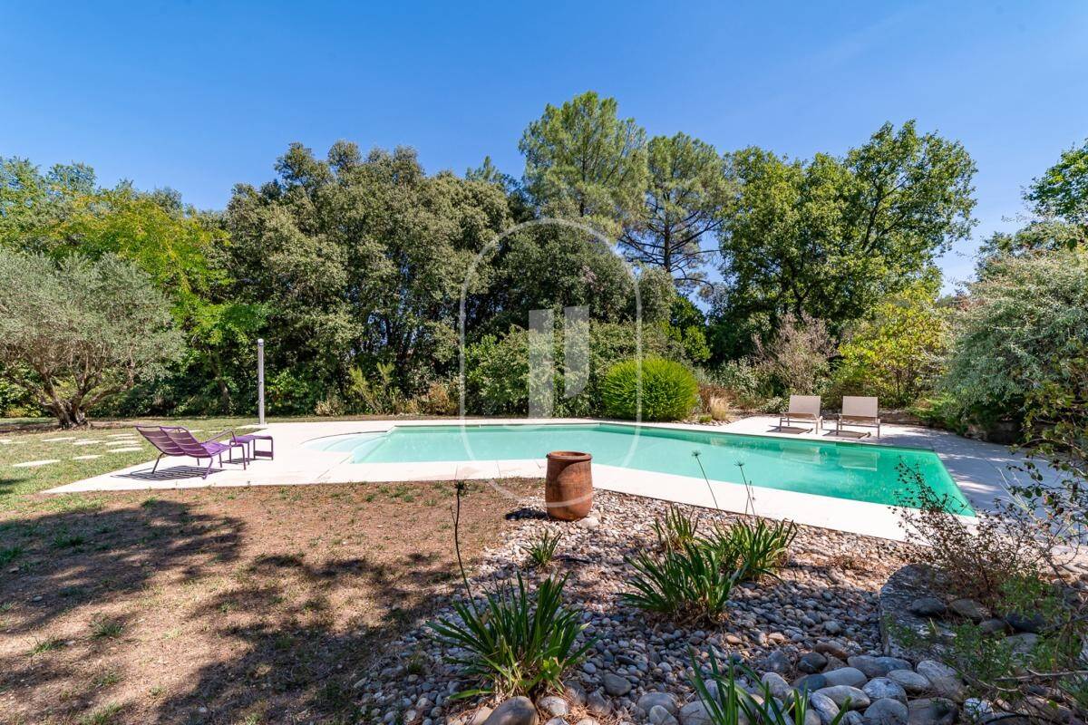 Maison à vendre, 217m², VEZENOBRES