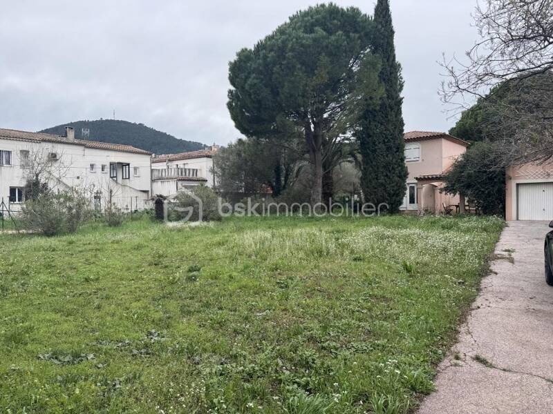 Maison à vendre, 117m², SOLLIES PONT