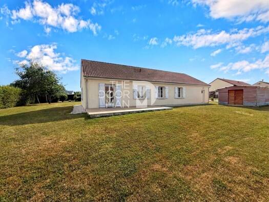 Maison de plain-pied à vendre 169 000 € 6 pièces 4 chambres 107 m² 1 087 m² de terrain Le Pailly 52600