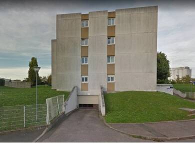 Garage/Stationnement à louer 75 € 14 m² Rive Droite-Apport Paris Gare Corbeil-Essonnes 91100