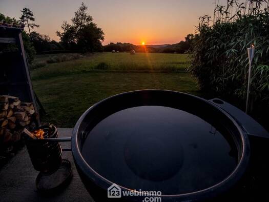 Maison à vendre 1 277 000 € 20 pièces 1 chambre 734 m² 23 080 m² de terrain Caupenne 40250