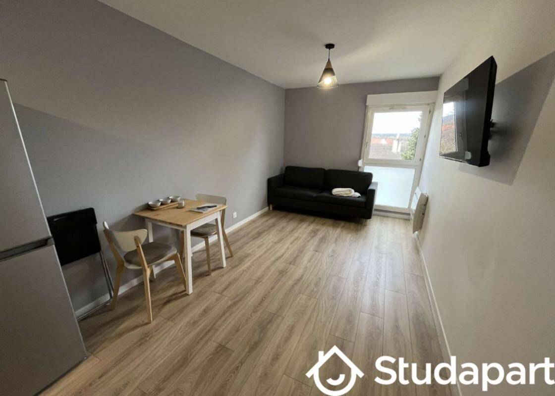 Maison à louer, 35m², CERGY