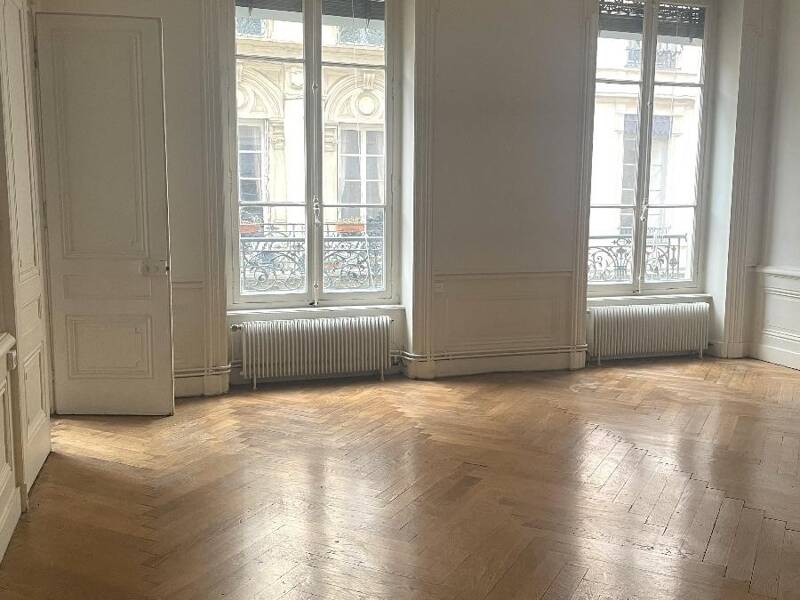 Maison à louer, 122m², LYON 2E