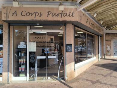 Local commercial à vendre 230 000 € 58 m² de surface de vente Centre Ville Beaune 21200