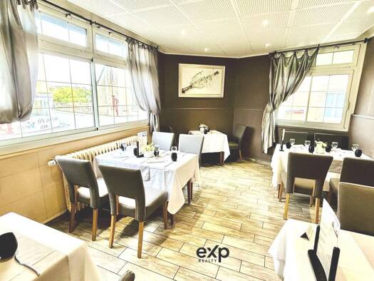 Boucherie / Charcuterie à vendre Fonds de commerce 370 000 € 800 m² de surface de vente Neau 53150