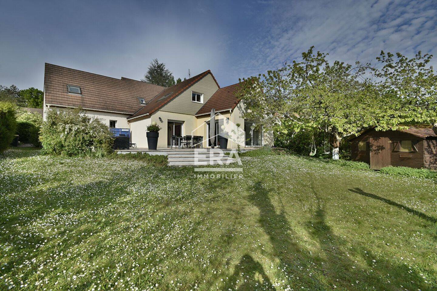 Maison à vendre, 201m², NEAUPHLE LE CHATEAU