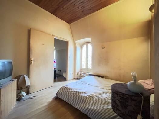 Appartement à vendre 99 990 € 3 pièces 2 chambres 50 m² Étage 3/3 Orange 84100