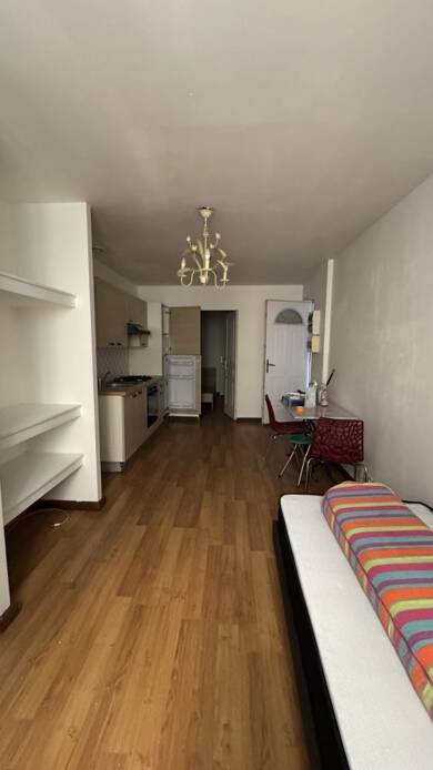Appartement à louer 450 € 1 pièce 27 m² Vichy 03200