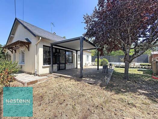 Maison à vendre 279 000 € 5 pièces 3 chambres 106 m² 1 361 m² de terrain La Croix-en-Touraine 37150