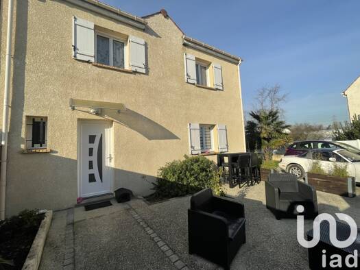 Maison à vendre 369 000 € 4 pièces 3 chambres 90 m² 250 m² de terrain La Roche Villebon-sur-Yvette 91140