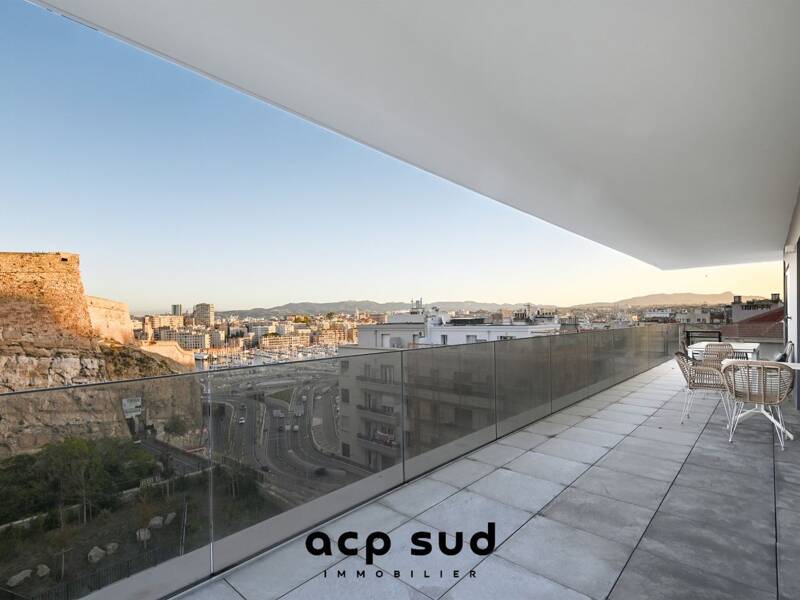 Maison à louer, 104m², MARSEILLE 7E