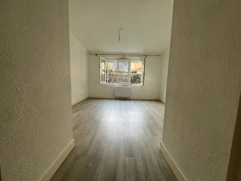 Maison à louer, 44m², TOURNON SUR RHONE