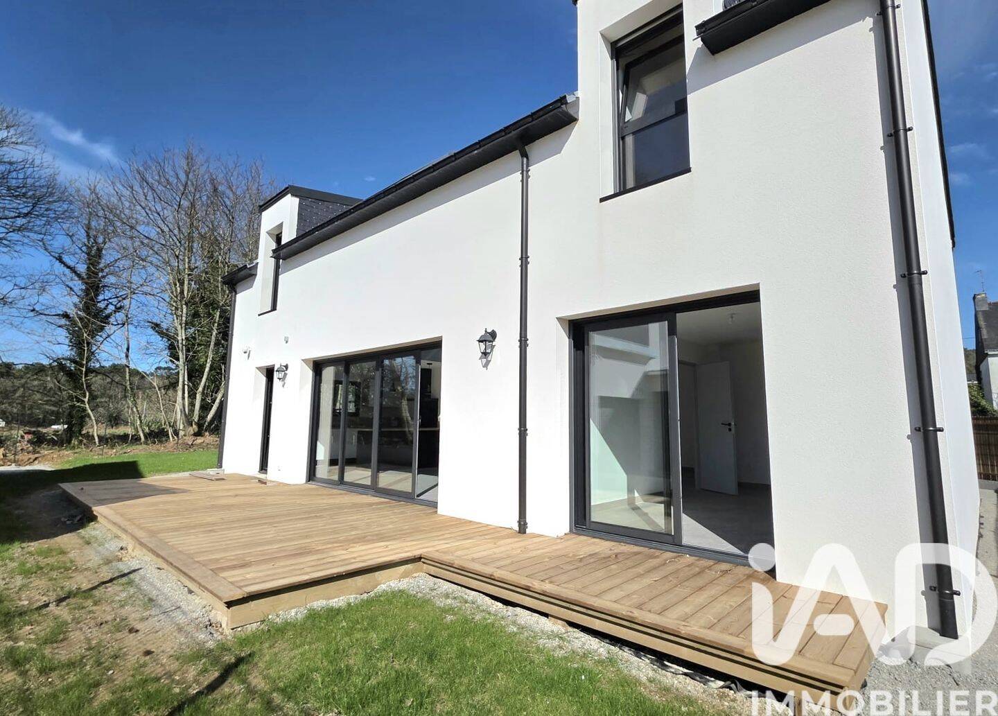 Maison à vendre, 130m², LOCQUELTAS