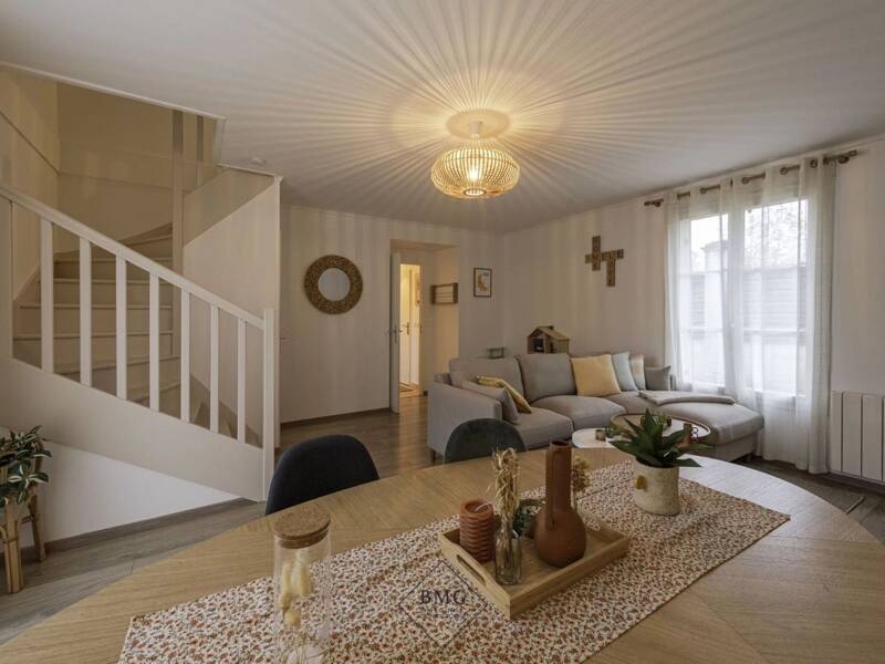 Maison à louer, 110m², MAGNY LE HONGRE