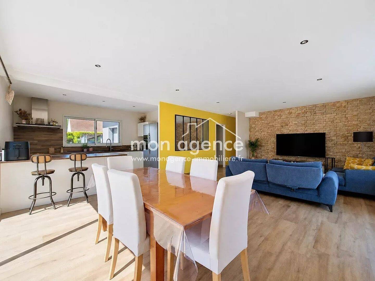 Maison à vendre, 140m², LA NEUVILLE CHANT D'OISEL