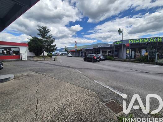Immeuble à vendre 160 000 € 80 m² Saint-Sauveur 38160