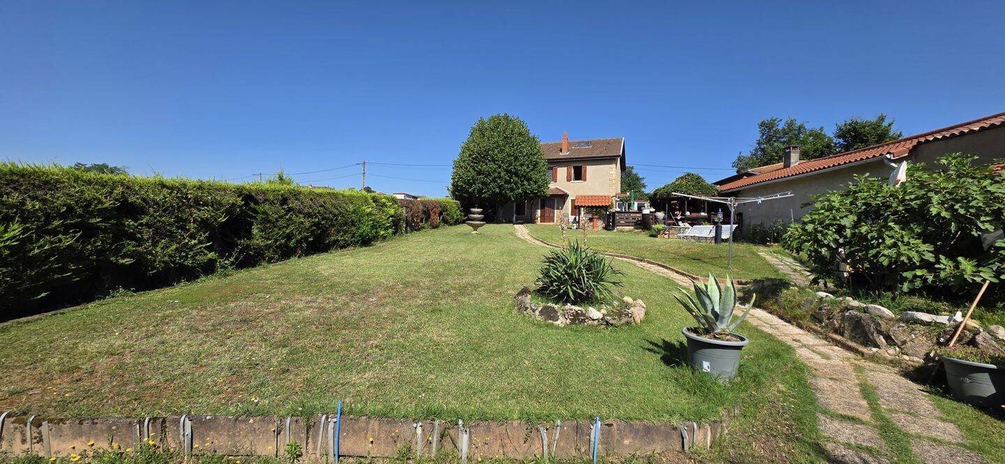 Maison à vendre, 140m², SAINTE CONSORCE