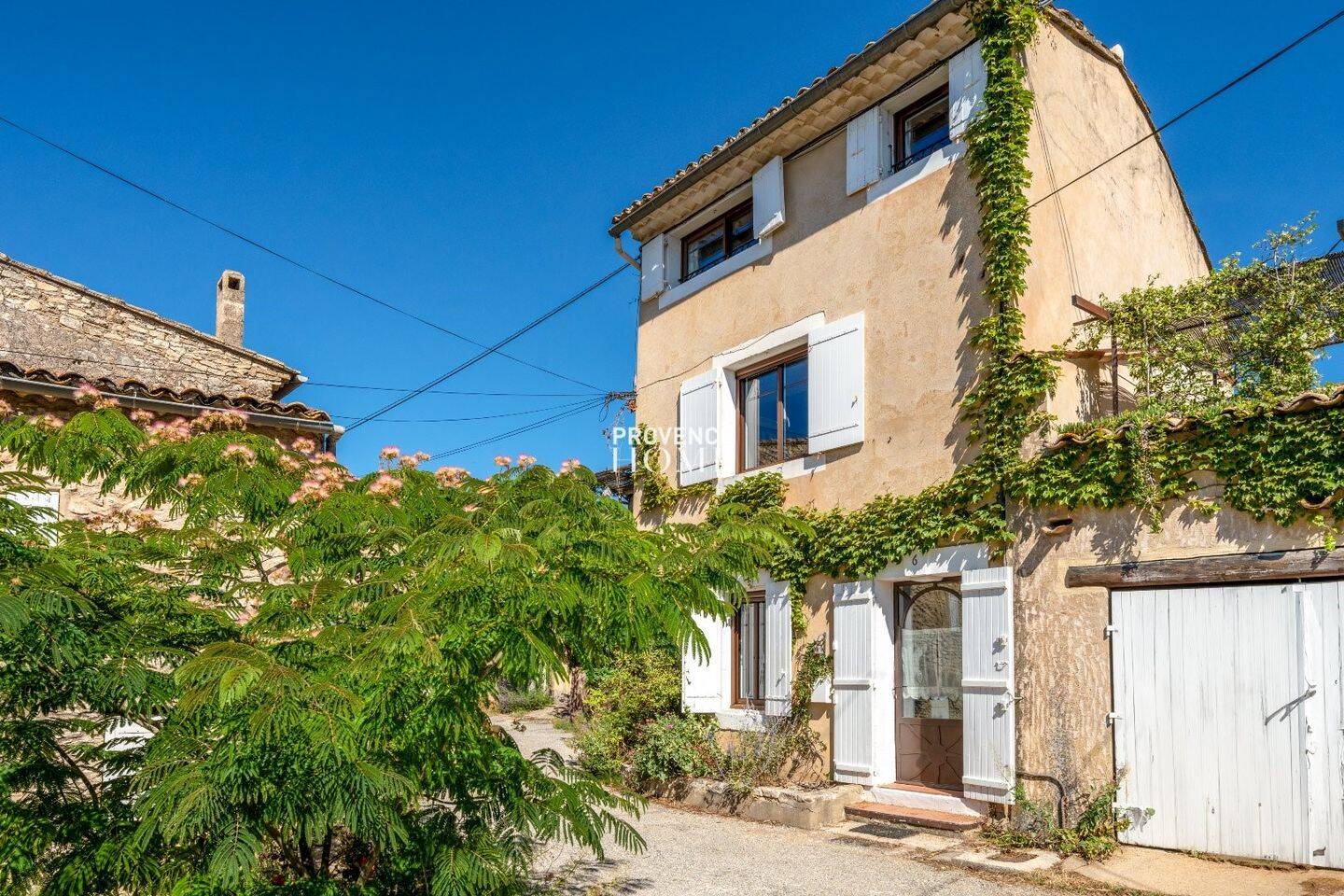Maison à vendre, 94m², SAINT SATURNIN LES APT