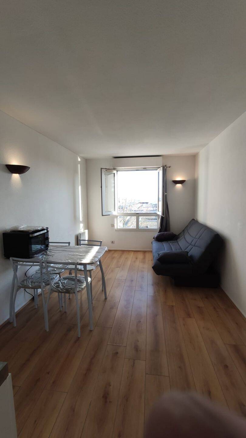 Maison à louer, 19m², CERGY