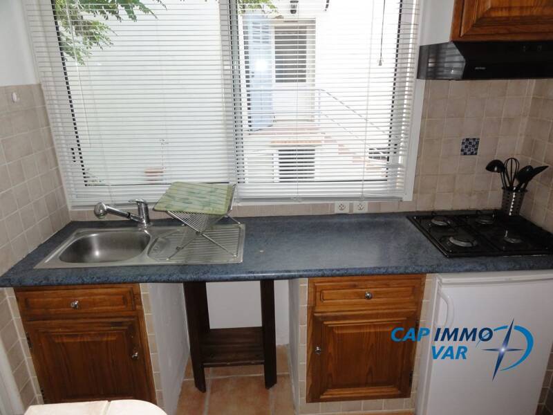 Maison à louer, 30m², LE CASTELLET