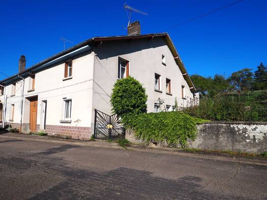 Maison à vendre 105 000 € 5 pièces 4 chambres 120 m² 1 267 m² de terrain Bouxurulles 88130