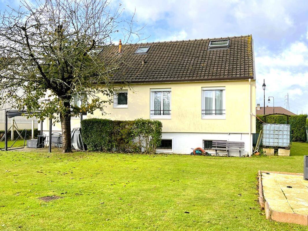 Maison à vendre, 104m², SAINTE GENEVIEVE