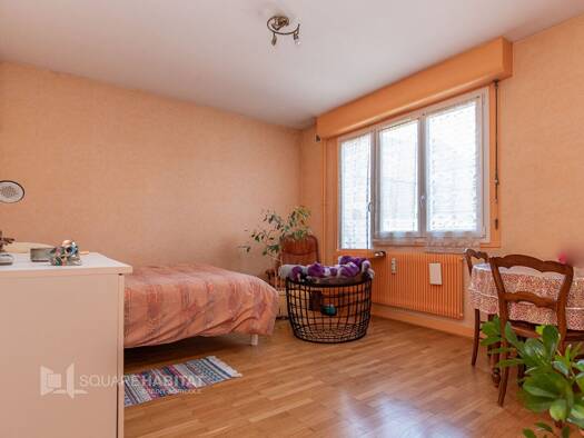 Appartement à vendre 59 000 € 1 pièce 28 m² RDC/4 Préfecture Lons-le-Saunier 39000