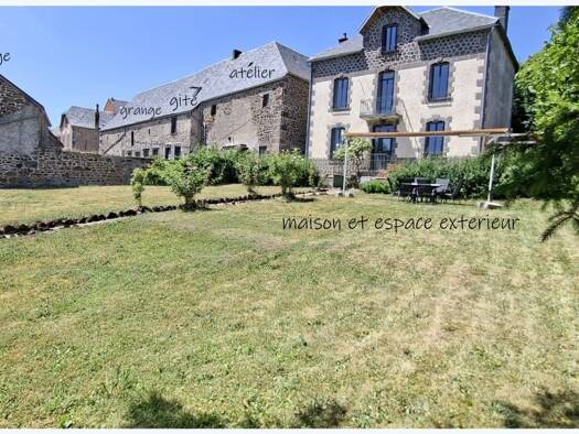 Maison à vendre 390 000 € 5 pièces 4 chambres 120 m² 1 362 m² de terrain Le Vernet-Sainte-Marguerite 63710