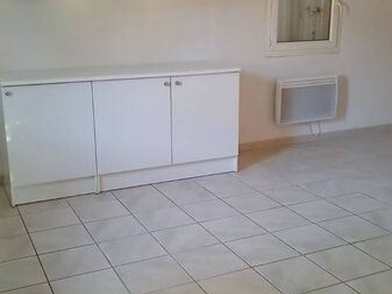 Maison à louer, 45m², SAINT MAXIMIN LA SAINTE BAUME