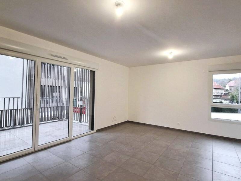 Maison à louer, 48m², COPPONEX