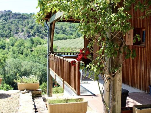Maison à vendre 428 000 € 4 pièces 3 chambres 143 m² 2 294 m² de terrain Aubres 26110